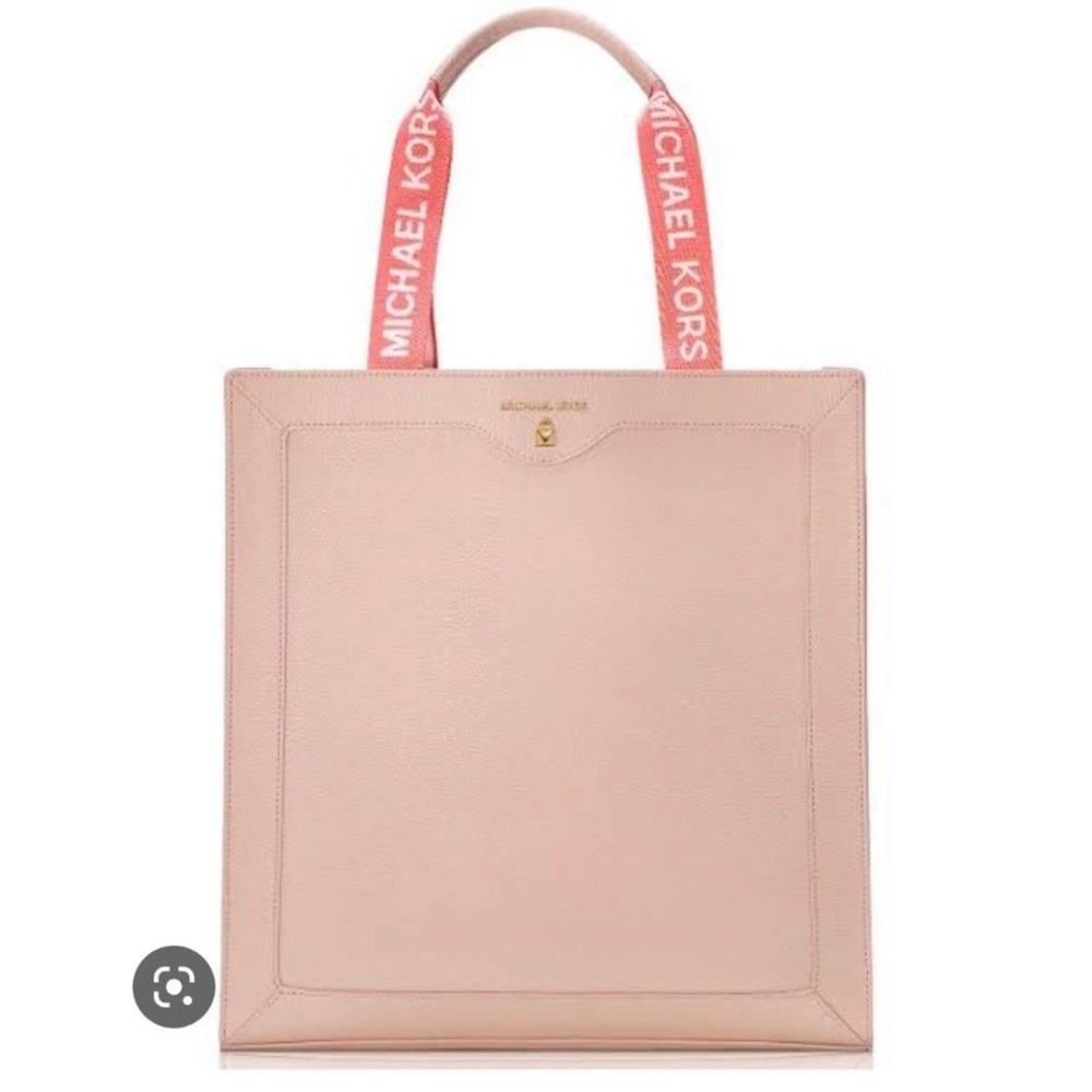 Michael Kors Signature Beige Blush Shoulder Tote Bag